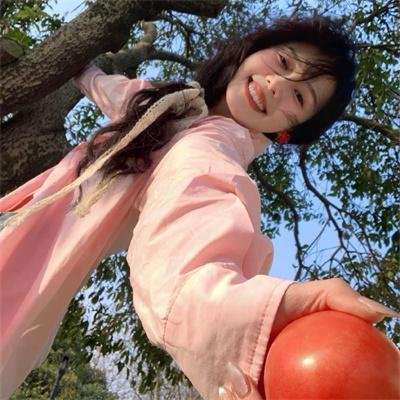 幸福的白天鹅